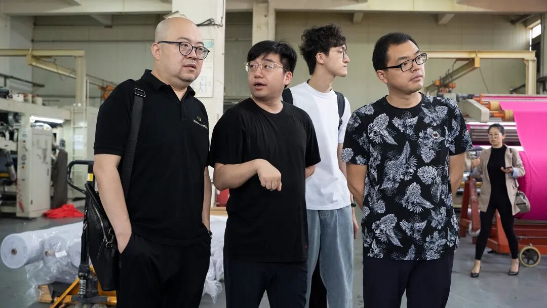 中国纺织信息中心创意设计部主任李雷率队造访涂泰克