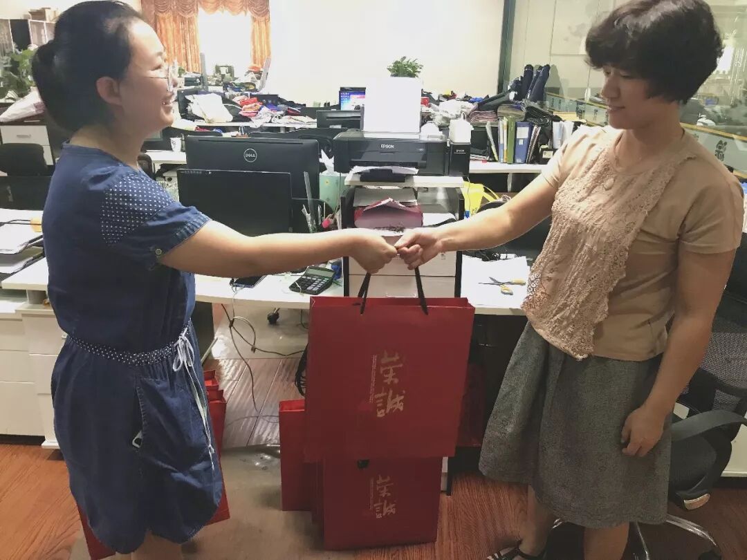 TTK®涂泰克｜祝大家中秋节快乐！愿花好月圆，为爱团圆！