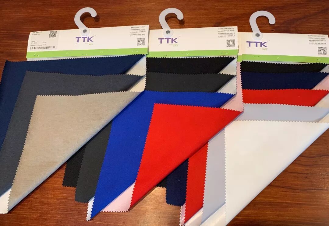 喜迎新年，呈上答卷｜TTK®羽绒服面料系列-10℃也能让你兼顾时尚与保暖！