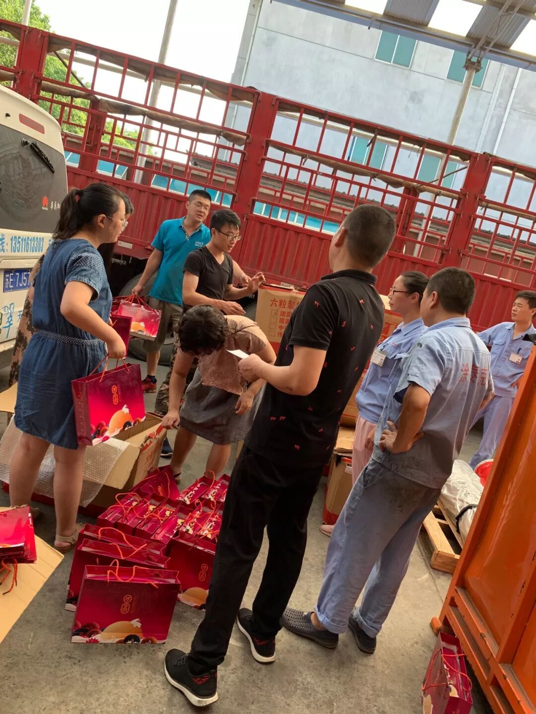 TTK®涂泰克｜祝大家中秋节快乐！愿花好月圆，为爱团圆！