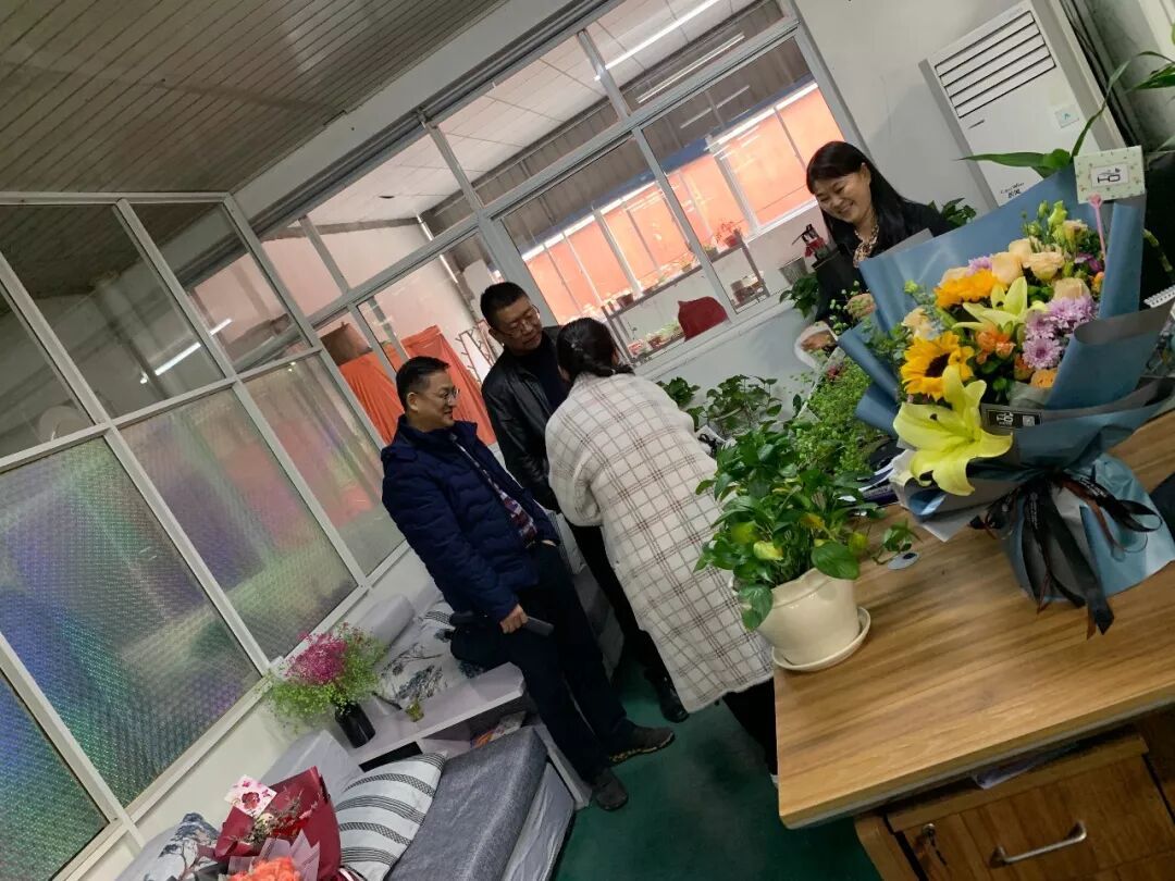 TTK®涂泰克祝最“女神”的你节日快乐！