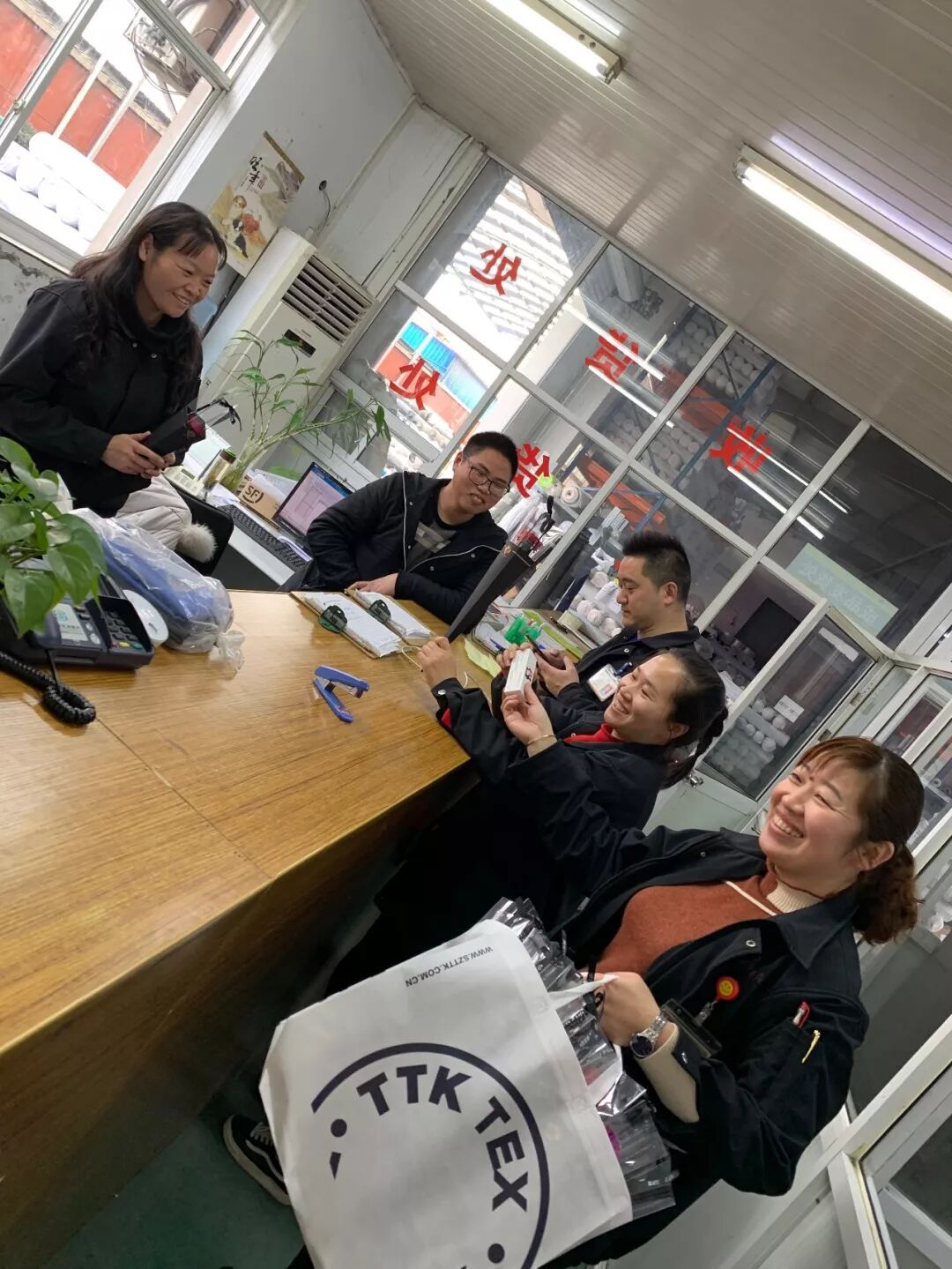 TTK®涂泰克祝最“女神”的你节日快乐！