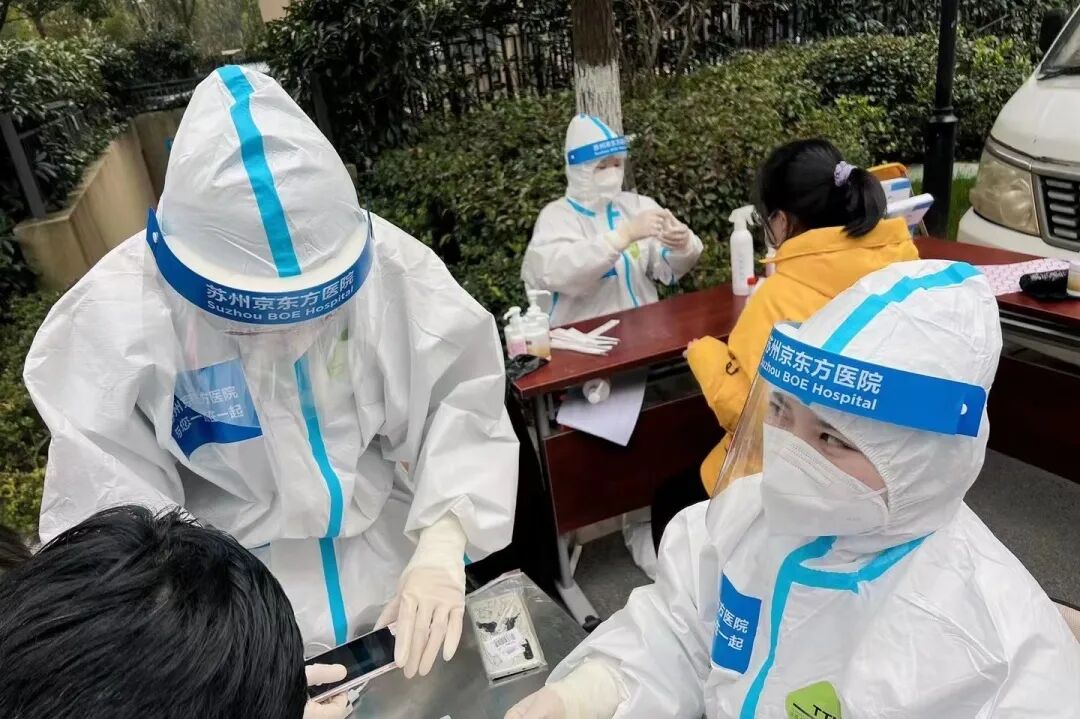苏战速决!致敬最美逆行者!